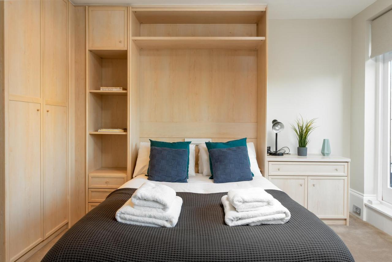 Capital Sloane Street Studio With Balcony London Ngoại thất bức ảnh