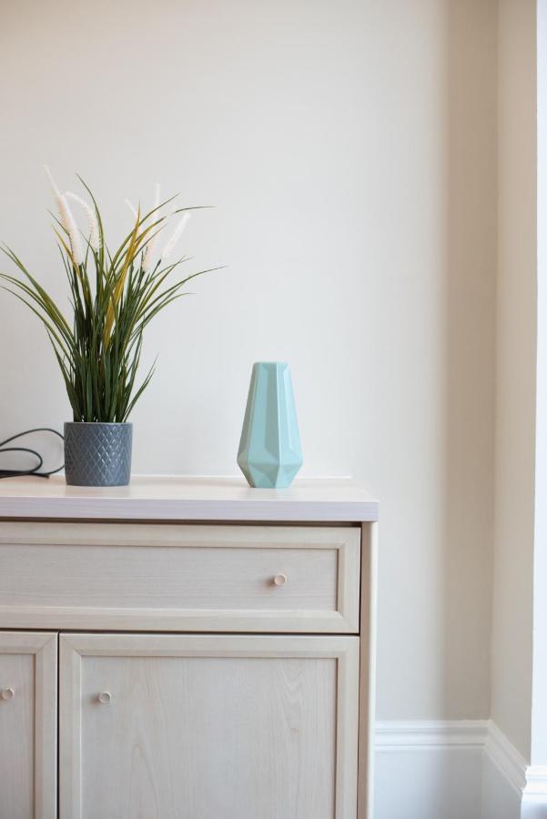 Capital Sloane Street Studio With Balcony London Ngoại thất bức ảnh